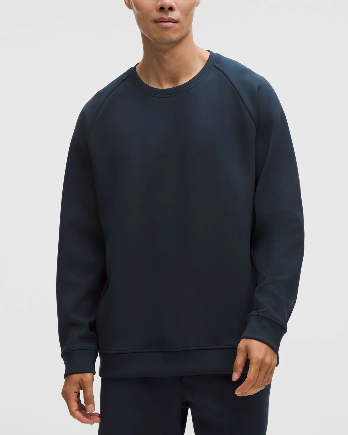 Smooth Spacer Classic-Fit Crew Smooth Spacer Classic-Fit Crew