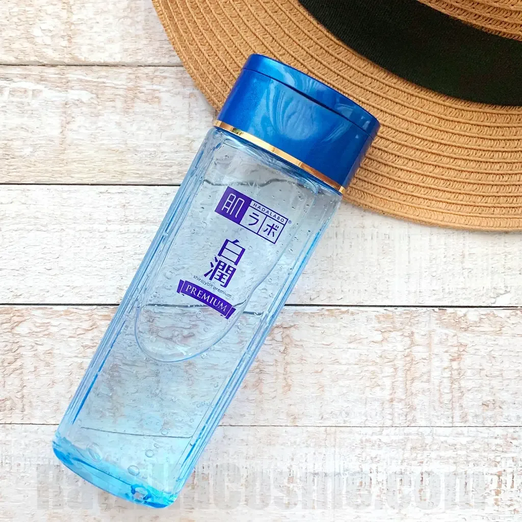 RatzillaCosme tested and reviewed Hada-Labo Shirojyun Premium Whitening Jelly Essence, a multi-tasking Japanese beauty serum gel.
